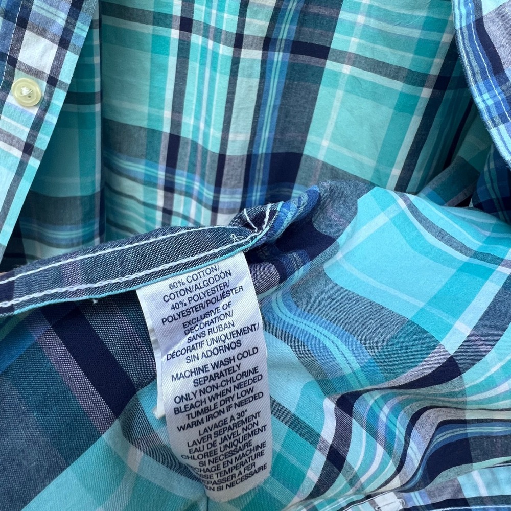 Chaps Mens M Crest Logo Easy Care Plaid Short Sleeve Button Shirt Blue shades - Picture 5 of 7